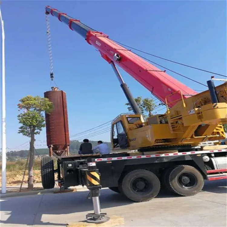 象山县专业吊车租赁多少钱