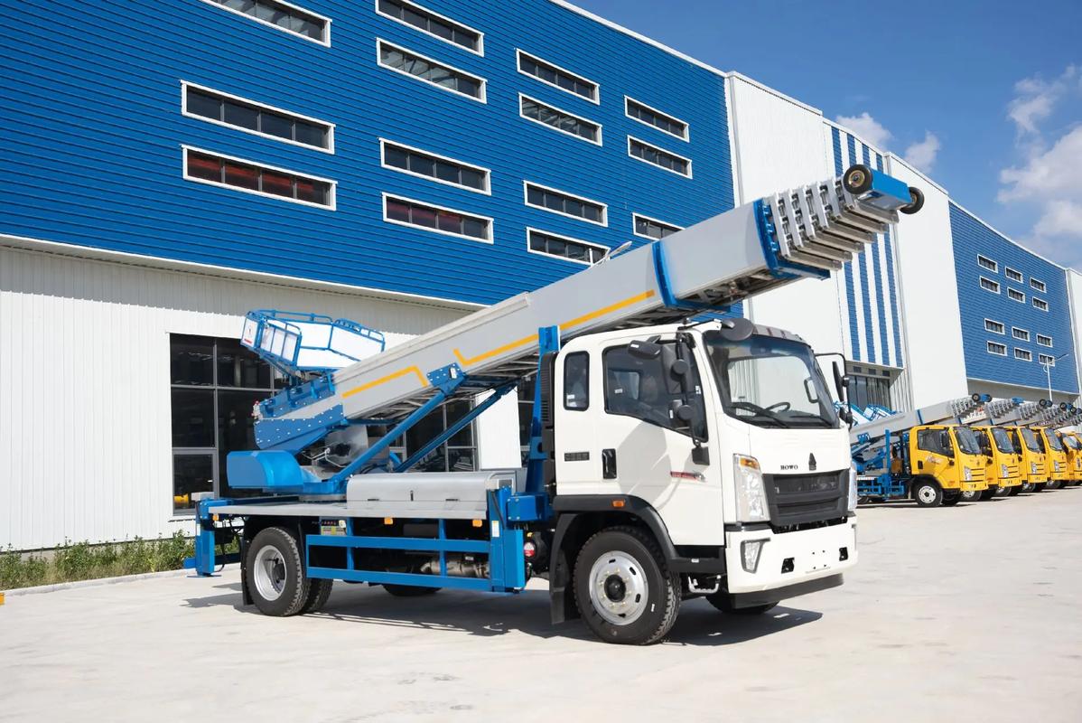 象山县出租云梯车高空作业车 建筑垃圾搬运