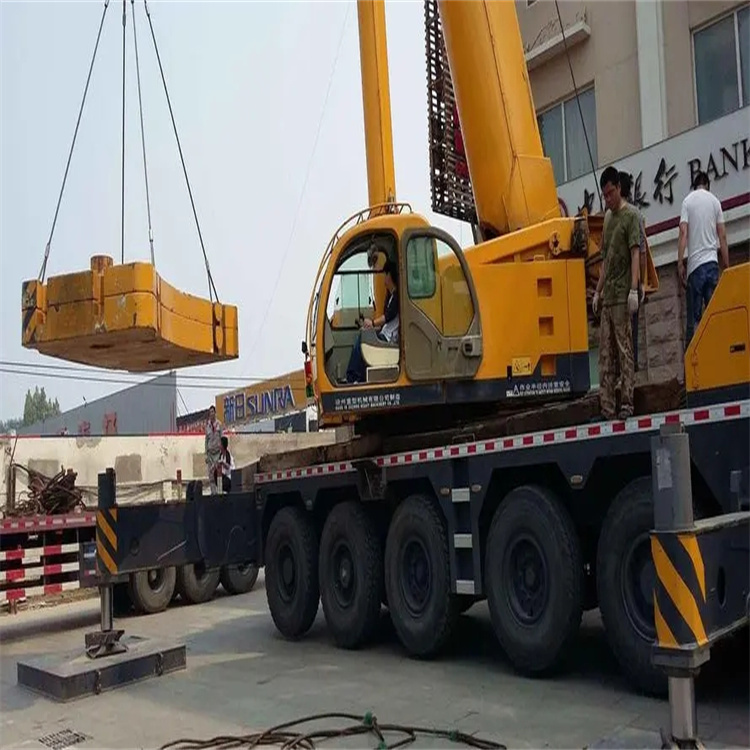 象山县当地吊车出租|机器吊装|75吨|工厂搬迁服务